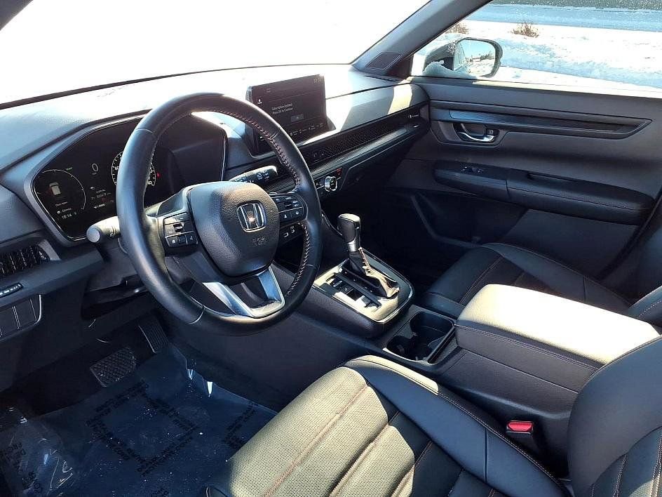 Used 2025 Honda CR-V Sport-L image 11