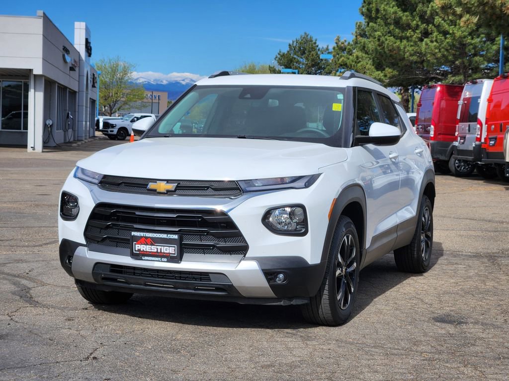 Used 2023 Chevrolet TrailBlazer LT AWD/4WD image 4