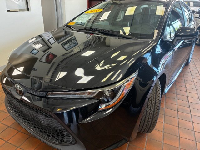 Used 2021 Toyota Corolla LE FWD image 8