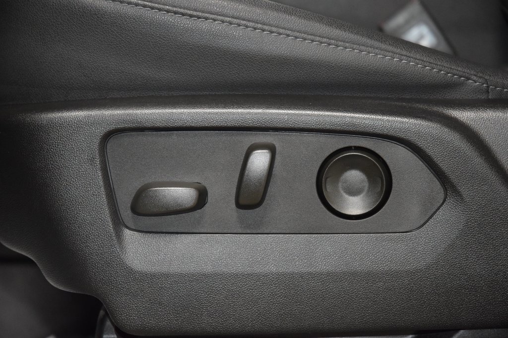 Certified 2024 Chevrolet Silverado 2500 LTZ w/ LTZ Convenience Package image 45