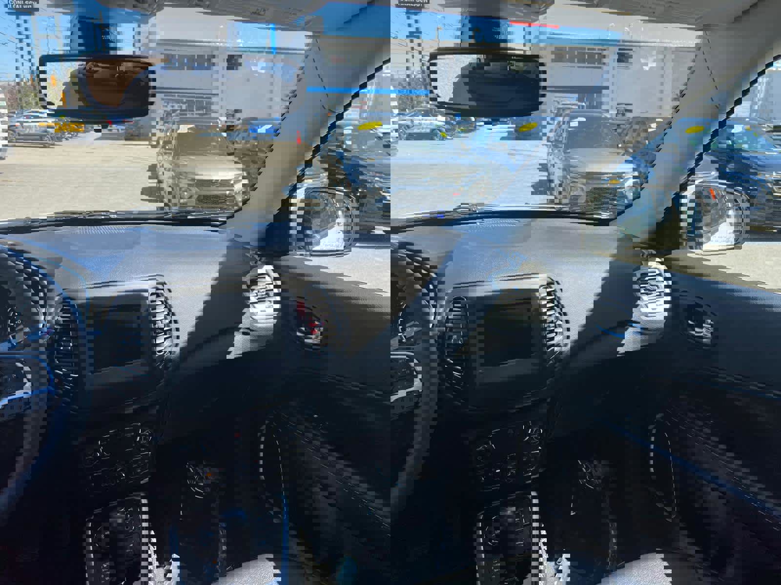 Used 2021 Jeep Compass Latitude image 37