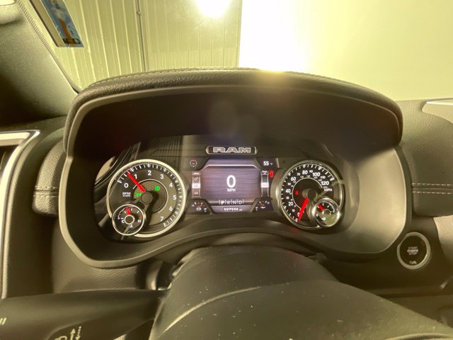 Used 2023 RAM 1500 Laramie AWD/4WD image 15