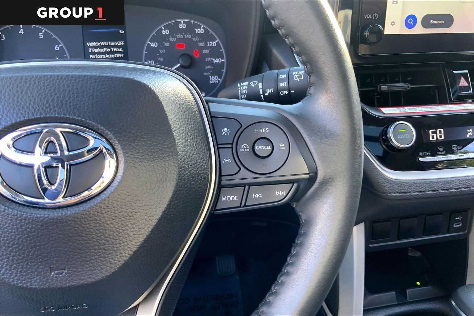 Used 2025 Toyota Corolla Cross LE w/ Moonroof Package AWD/4WD image 25
