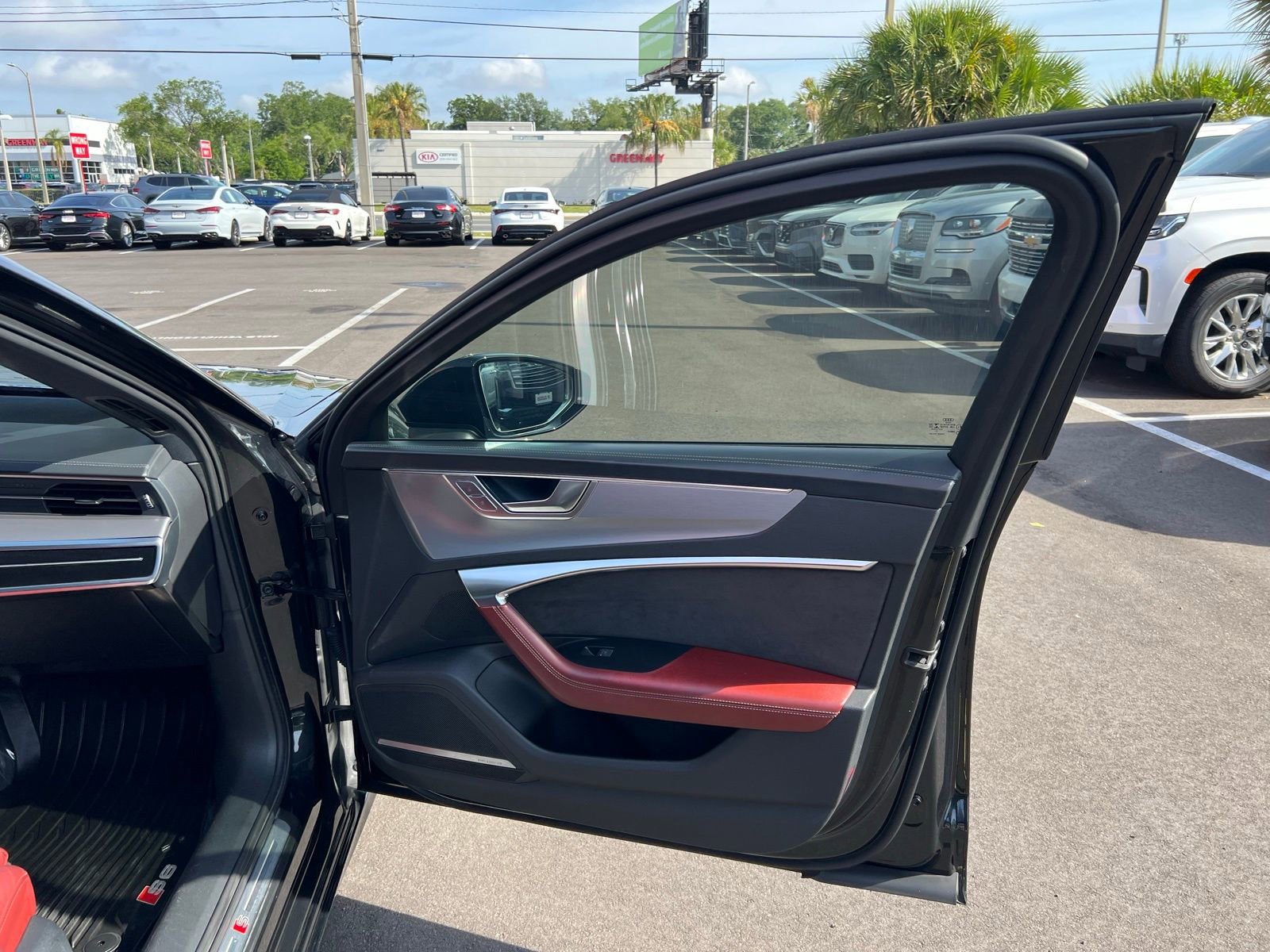 Used 2020 Audi S6 Premium Plus w/ S Sport Package image 55