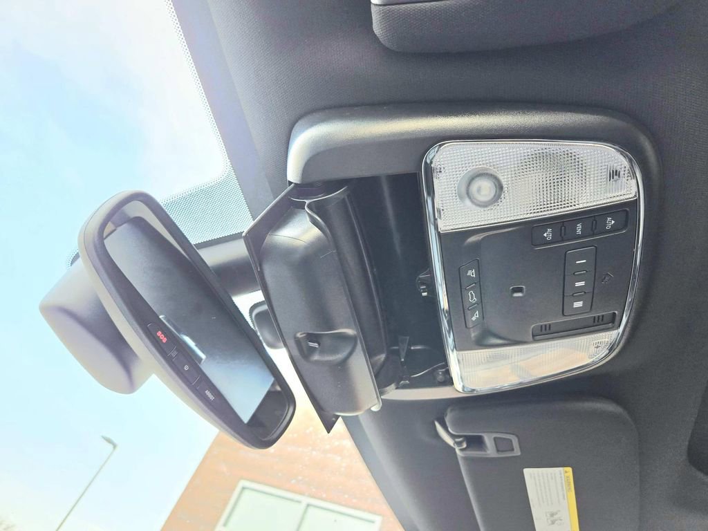 Used 2019 Jeep Grand Cherokee Limited image 34