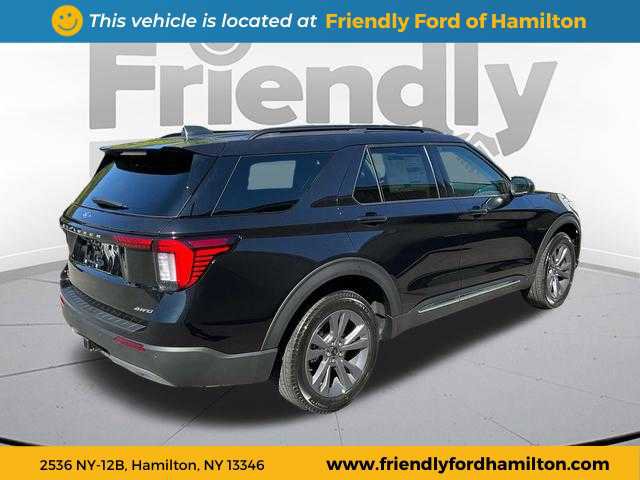 Used 2025 Ford Explorer Active image 5