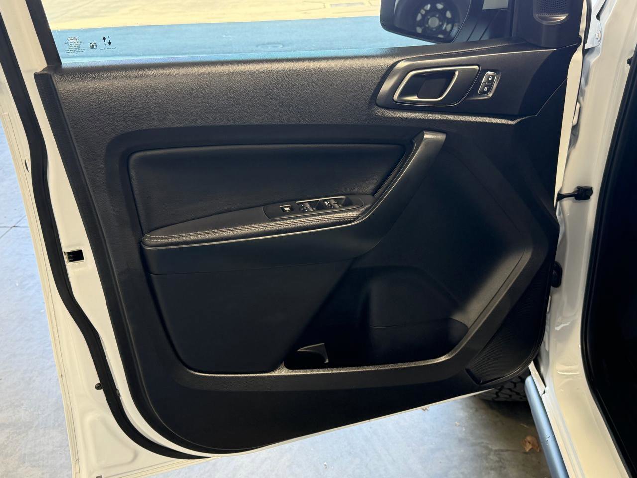 Used 2021 Ford Ranger Lariat w/ Tremor Off-Road Package image 9