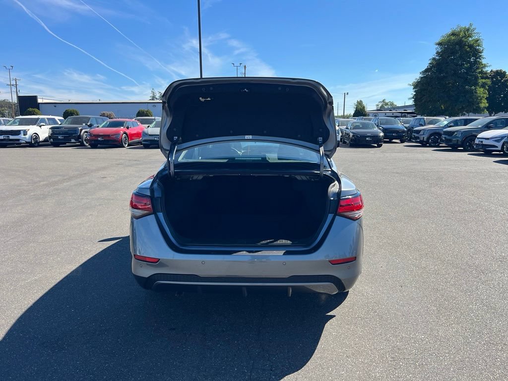 Used 2025 Nissan Sentra S FWD image 8