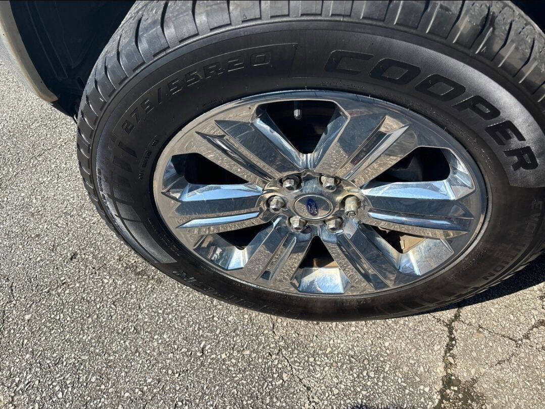 Used 2020 Ford F150 XLT w/ Equipment Group 302A Luxury image 22