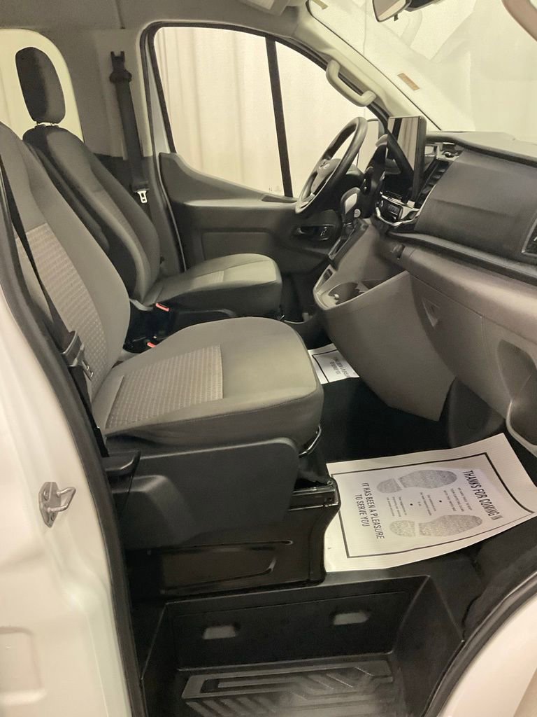 Used 2024 Ford Transit 350 XLT AWD/4WD image 32