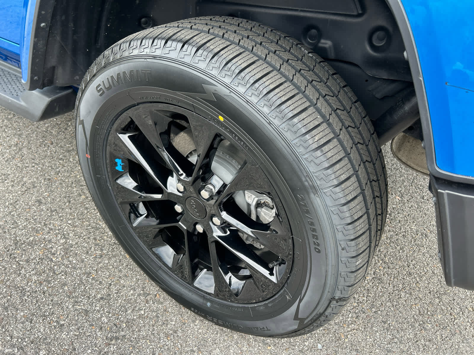 Used 2023 Jeep Wrangler Sahara w/ Cold Weather Group image 15