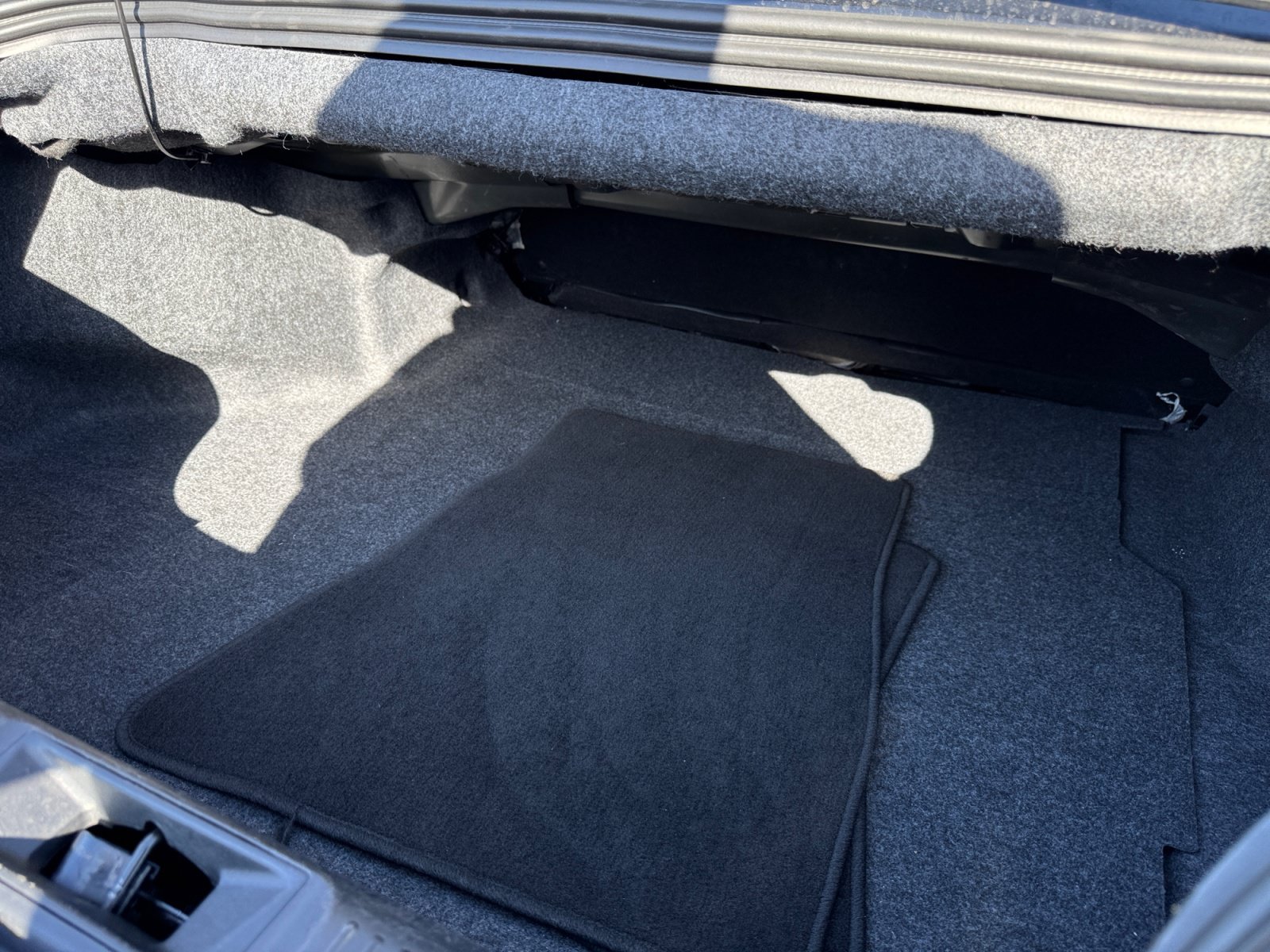 Used 2025 Ford Mustang Convertible RWD image 20