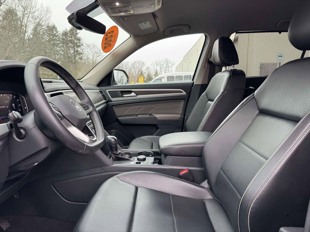 Used 2023 Volkswagen Atlas SE AWD/4WD image 13