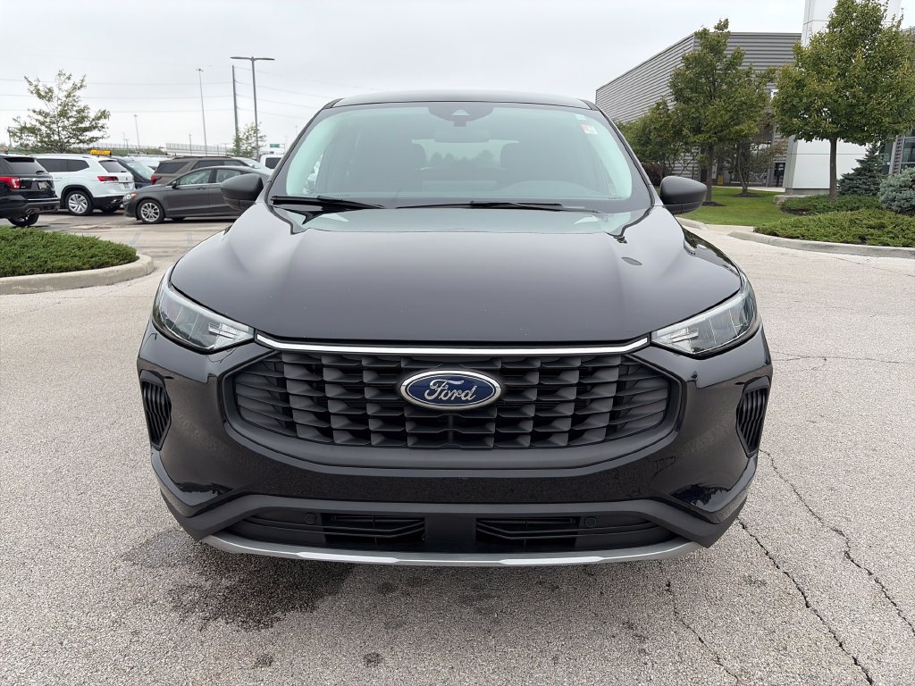 Used 2024 Ford Escape Active w/ Tech Pack #1 AWD/4WD image 2