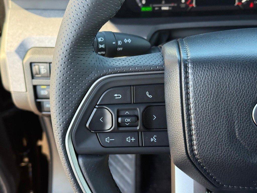 New 2026 Toyota 4Runner Trailhunter image 17