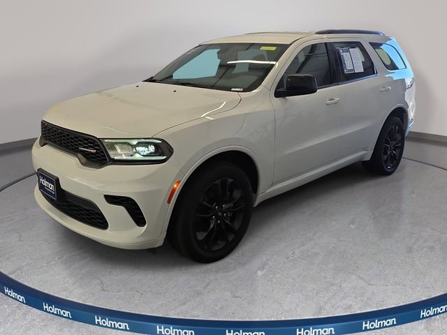 Used 2024 Dodge Durango GT w/ Blacktop Package AWD/4WD image 1