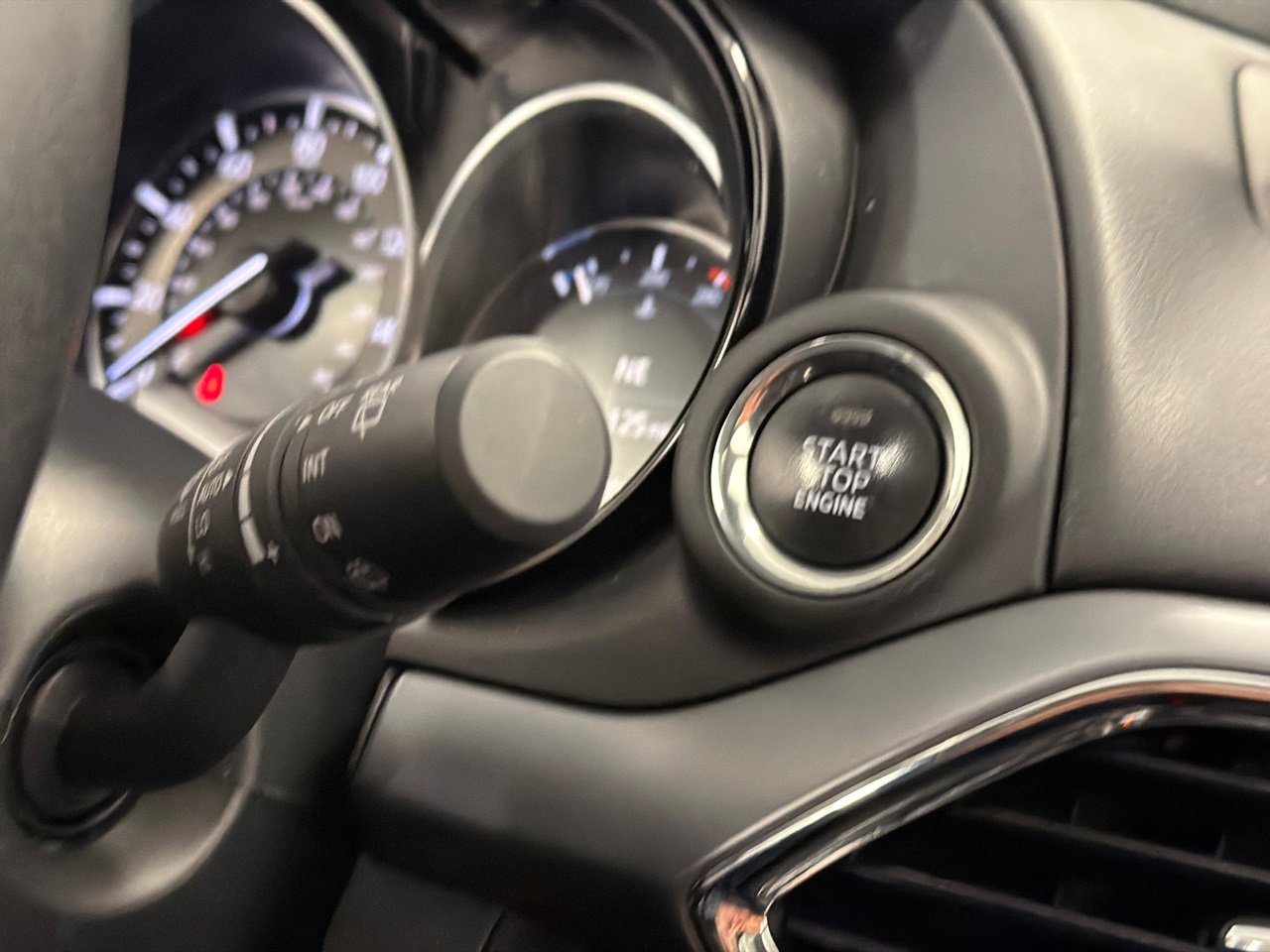 Used 2023 MAZDA CX-9 Touring Plus image 30