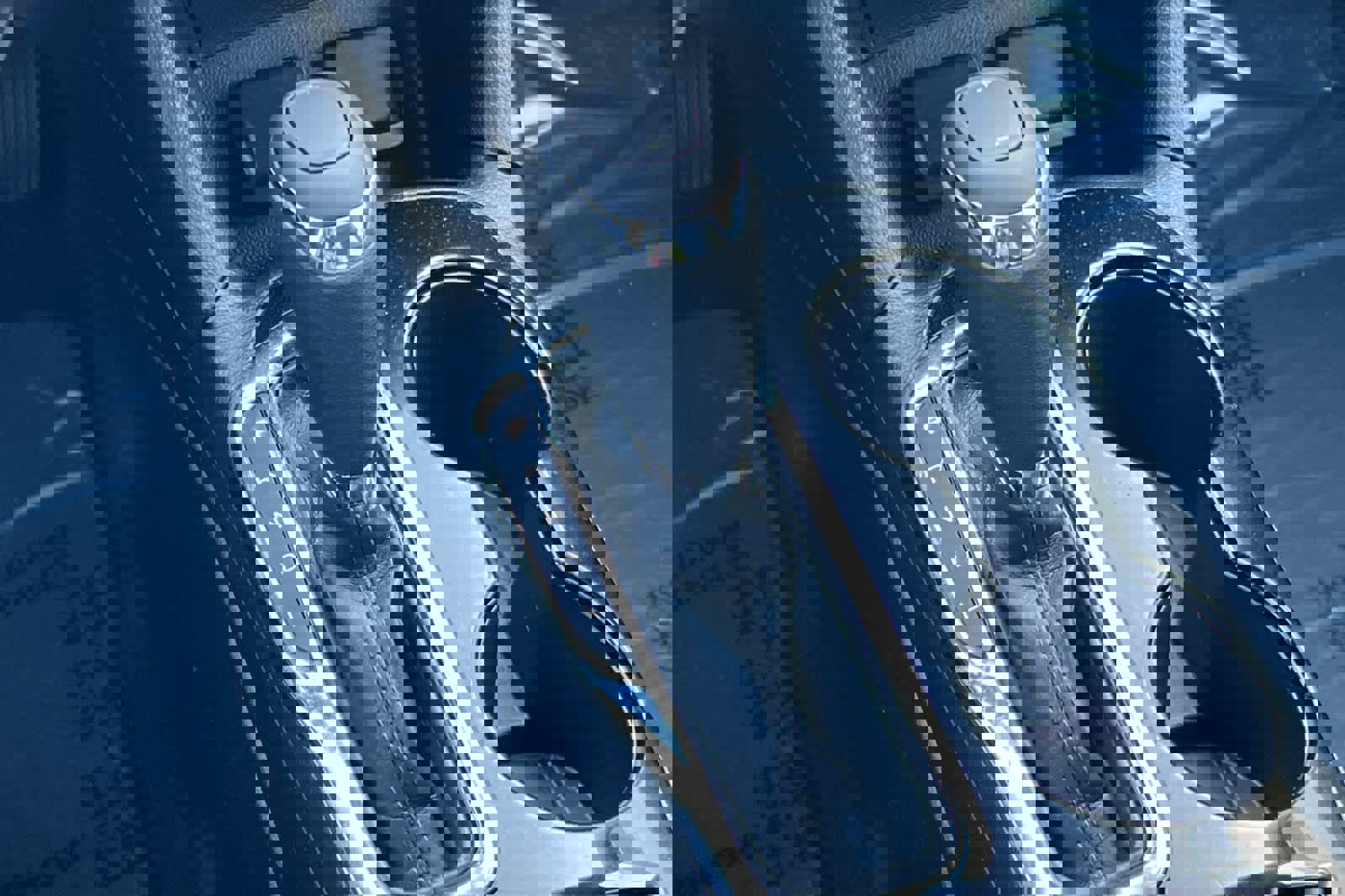 Used 2018 Chevrolet Cruze Premier FWD image 21