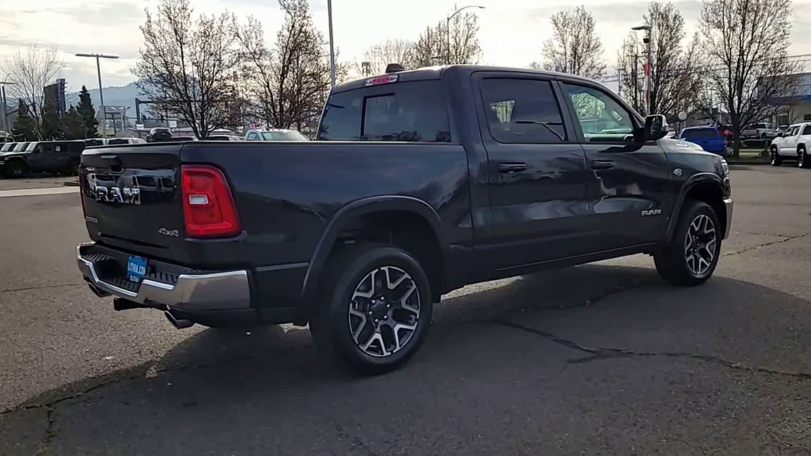 New 2026 RAM 1500 Laramie AWD/4WD image 8