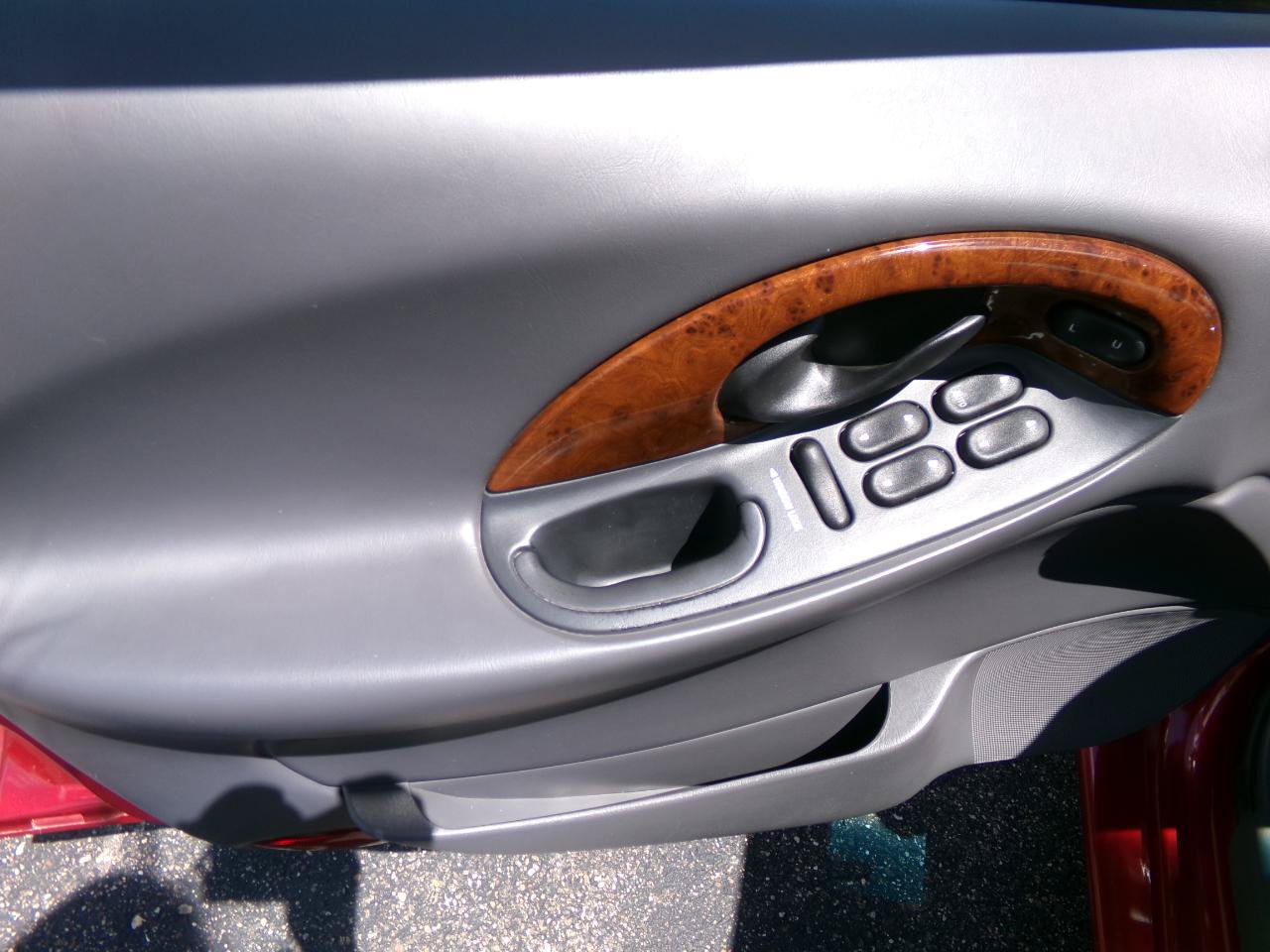 Used 1999 Mercury Sable LS FWD image 9