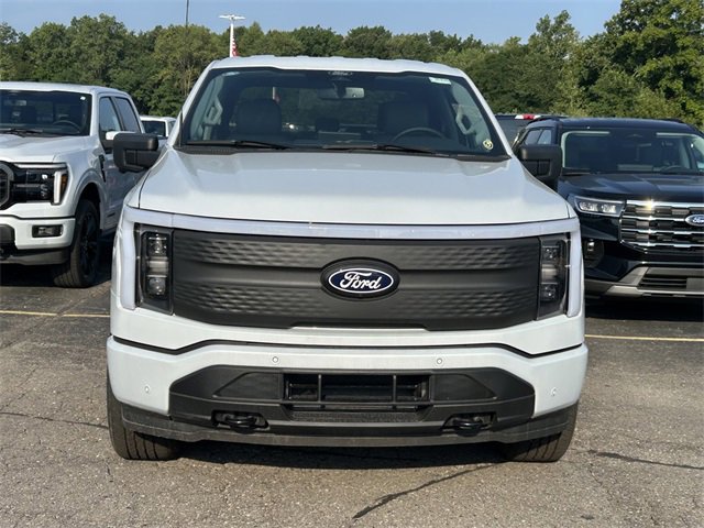 New 2025 Ford F150 Lightning Flash image 2