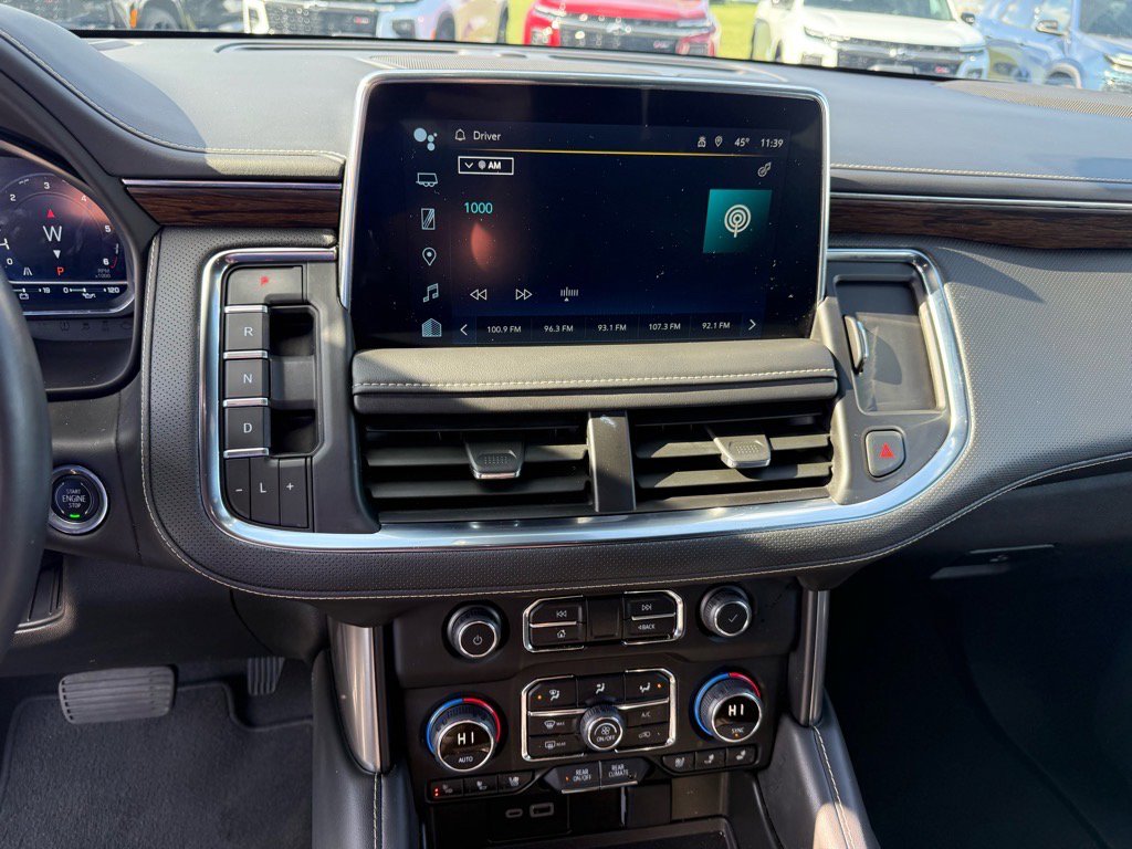 Used 2023 Chevrolet Suburban Premier image 21