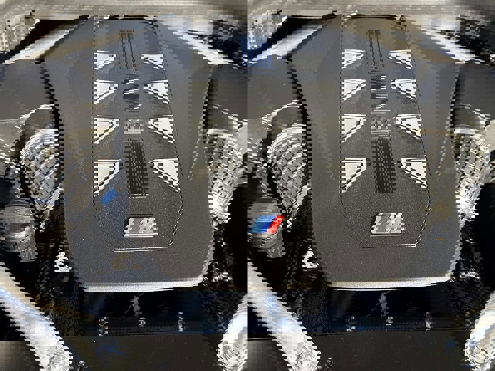 New 2026 BMW X7 M60i image 13