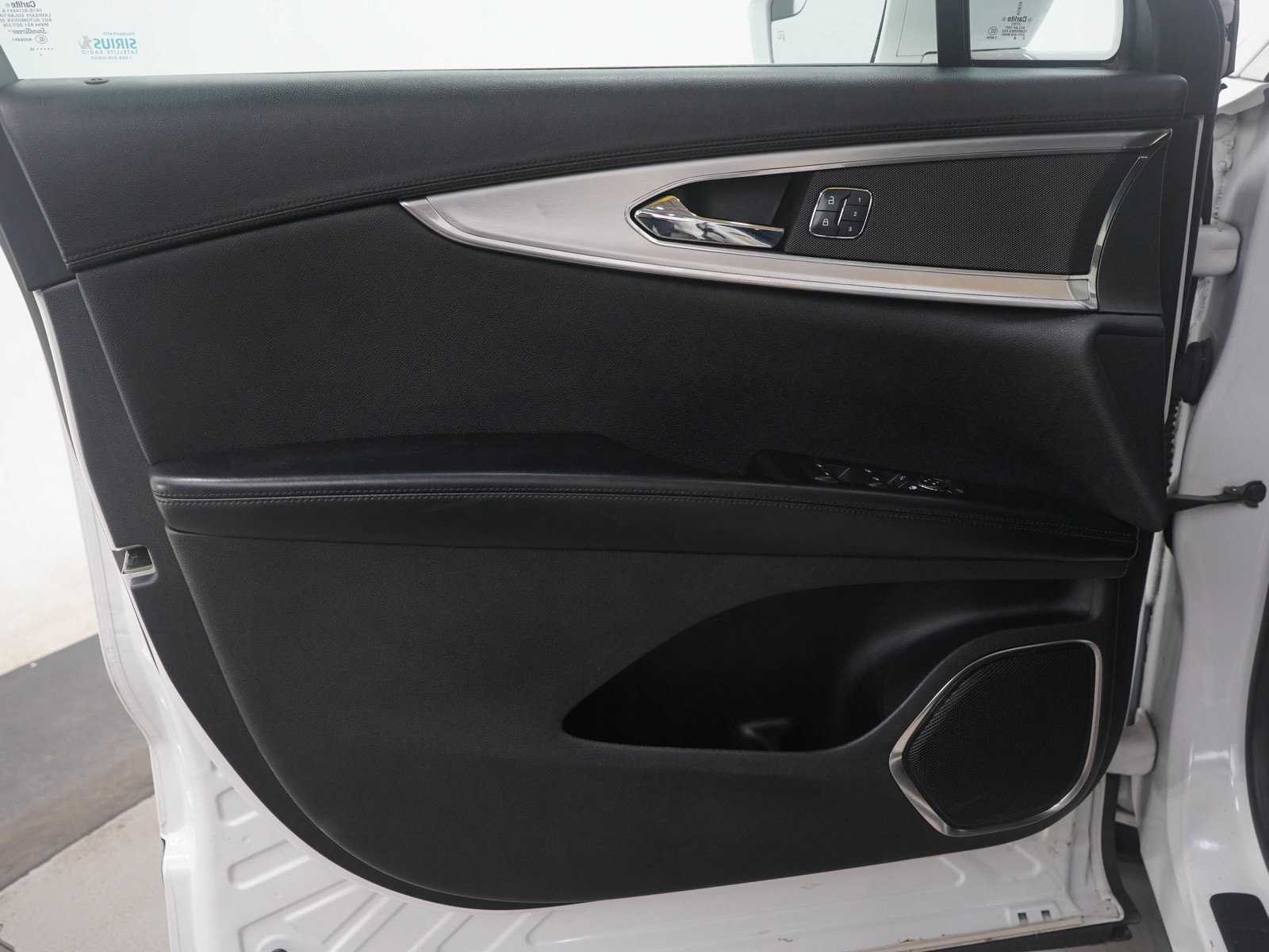 Used 2016 Lincoln MKX Premiere AWD/4WD image 19