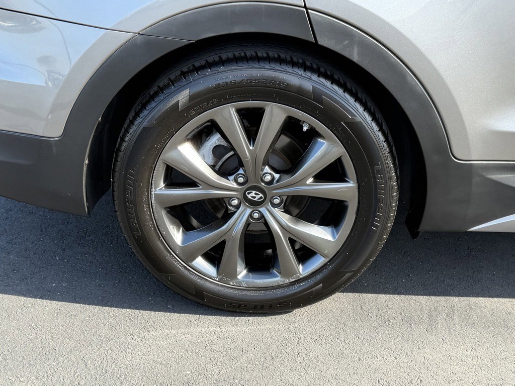 Used 2018 Hyundai Santa Fe Sport w/ 2.0T Ultimate Tech Package 05 image 14