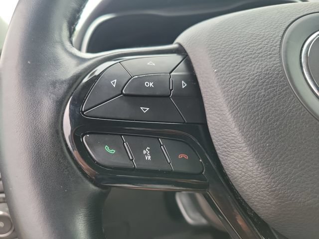 Used 2021 Jeep Cherokee Latitude Plus AWD/4WD image 11