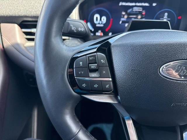 Used 2025 Ford Explorer Platinum w/ LUX Leather Package image 28