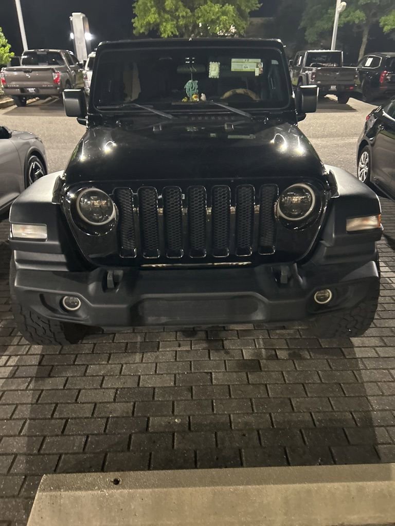 Used 2018 Jeep Wrangler Unlimited Sport S AWD/4WD image 4