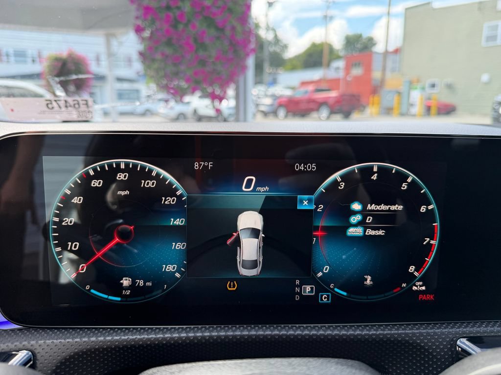 Used 2021 Mercedes-Benz CLA 35 AMG 4MATIC image 16