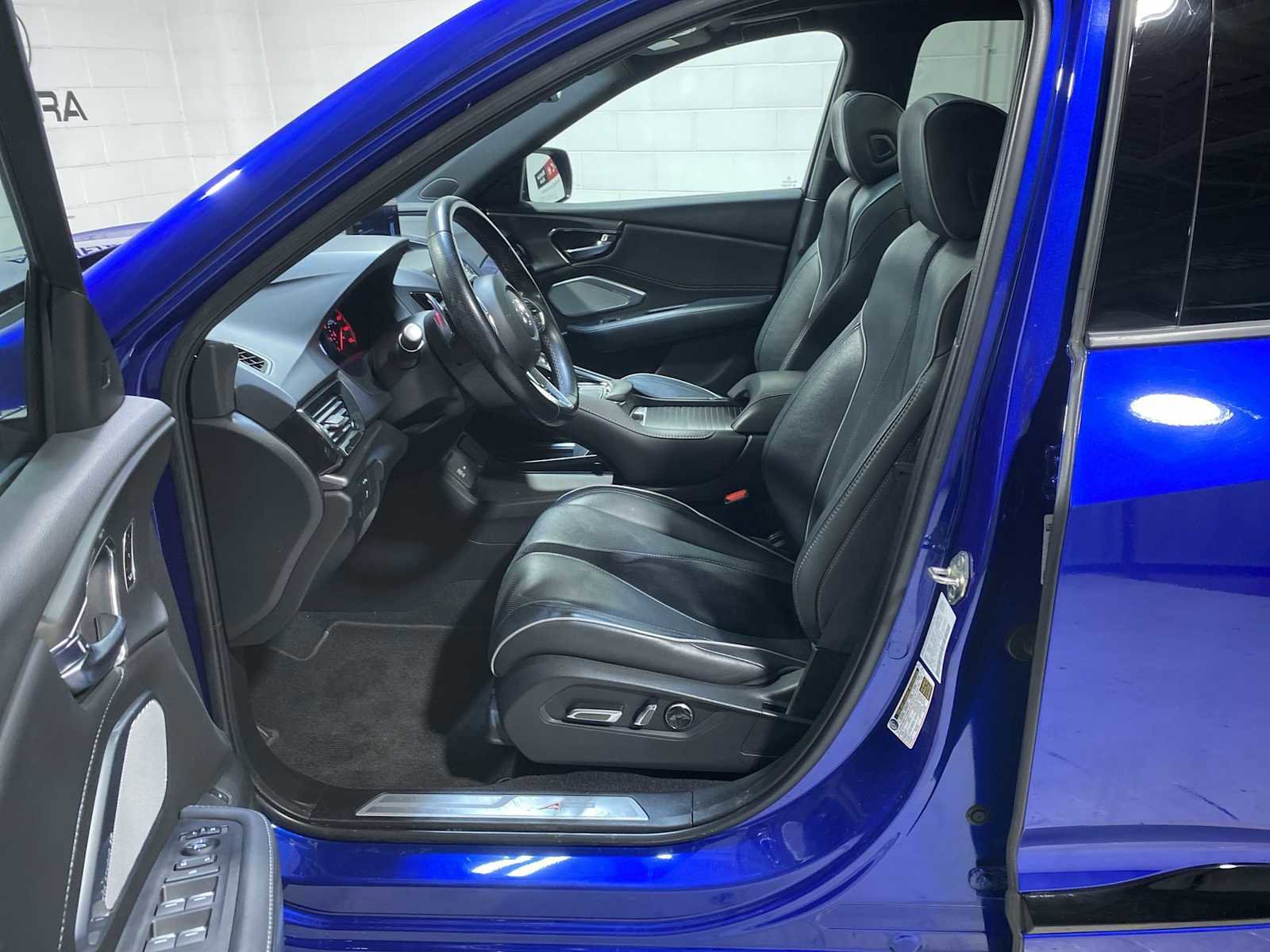 Used 2020 Acura RDX A-Spec AWD/4WD image 2