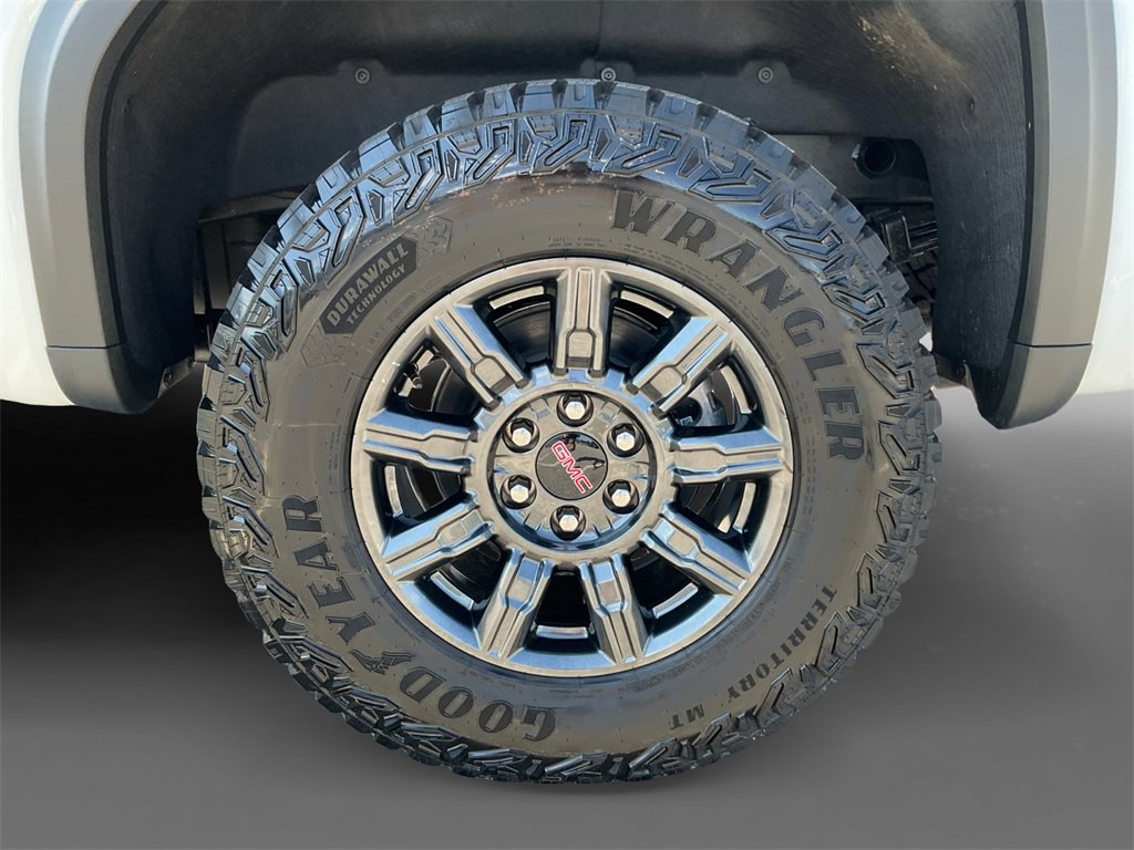 New 2025 GMC Sierra 1500 AT4X image 8