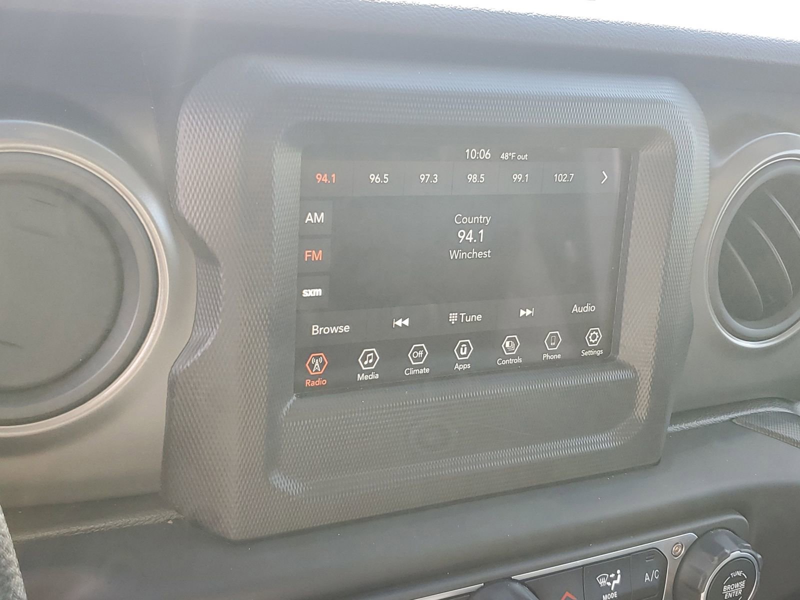 Used 2023 Jeep Wrangler Unlimited Sport AWD/4WD image 24