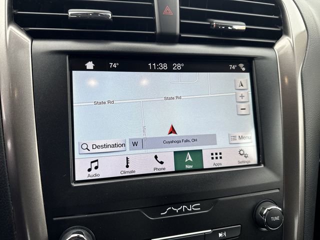 Used 2019 Ford Fusion SE image 21