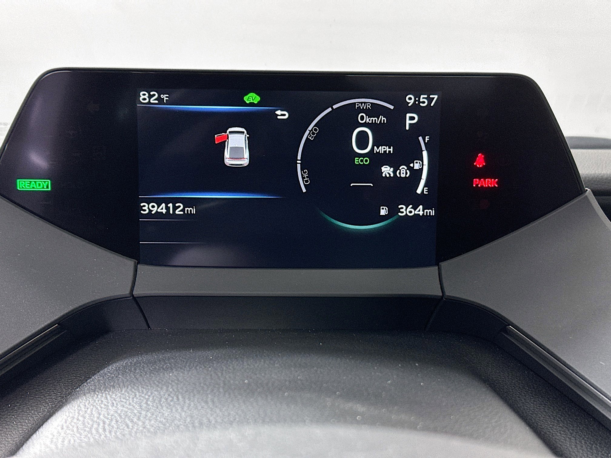 Used 2023 Toyota Prius LE FWD image 19