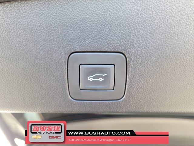 Used 2022 Buick Encore GX Essence w/ Experience Buick Package image 8