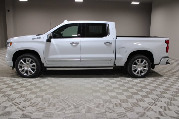 New 2026 Chevrolet Silverado 1500 High Country AWD/4WD image 9