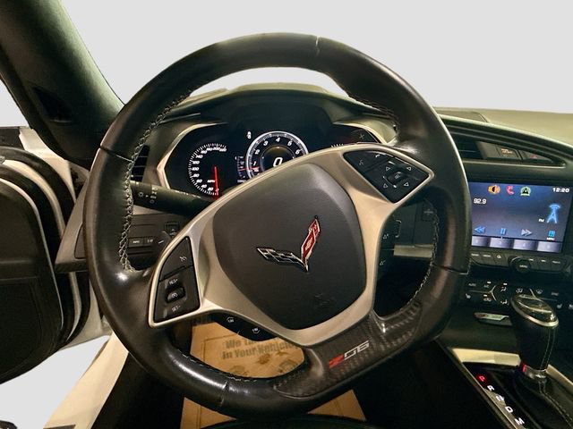 Used 2015 Chevrolet Corvette Z06 w/ 3LZ Preferred Equipment Group image 10