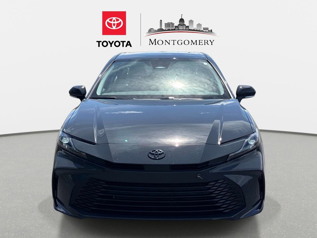 Used 2025 Toyota Camry LE w/ Convenience Package image 8