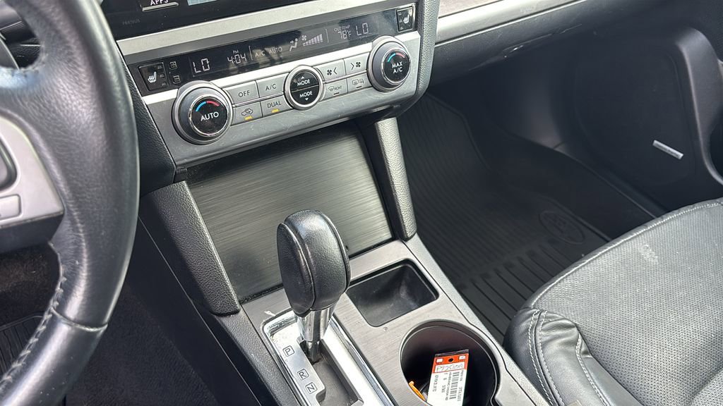 Used 2017 Subaru Outback 2.5i Limited AWD/4WD image 20