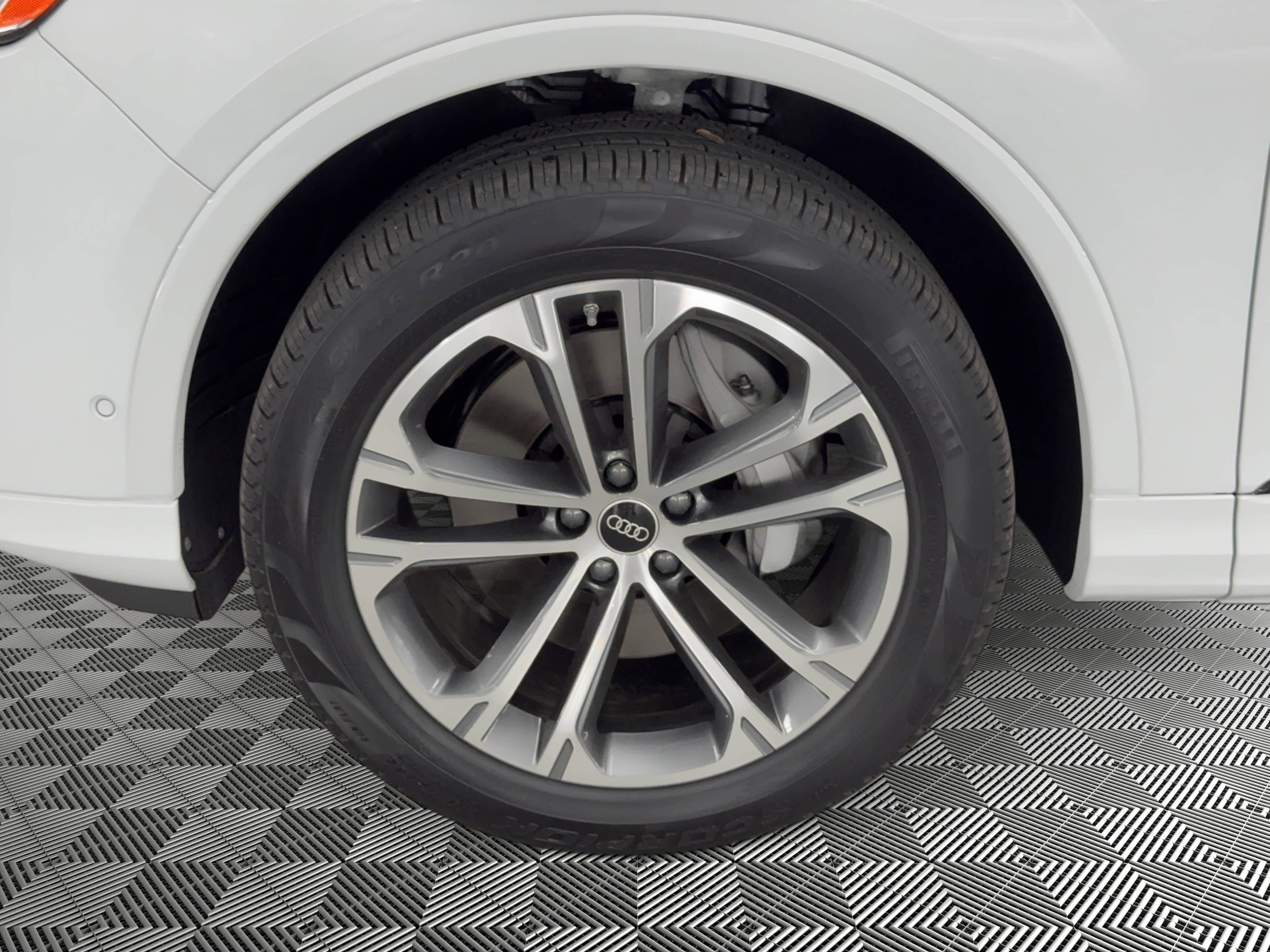 New 2026 Audi Q7 3.0T Premium AWD/4WD image 12