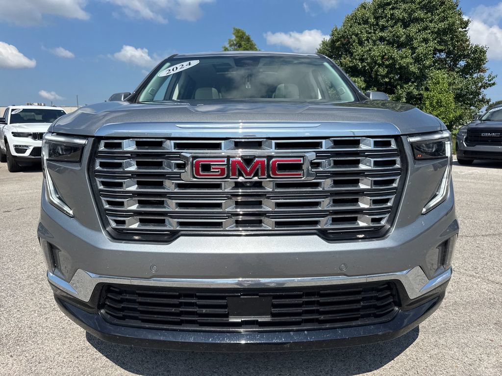 Used 2024 GMC Acadia Denali w/ Super Cruise Package FWD image 10