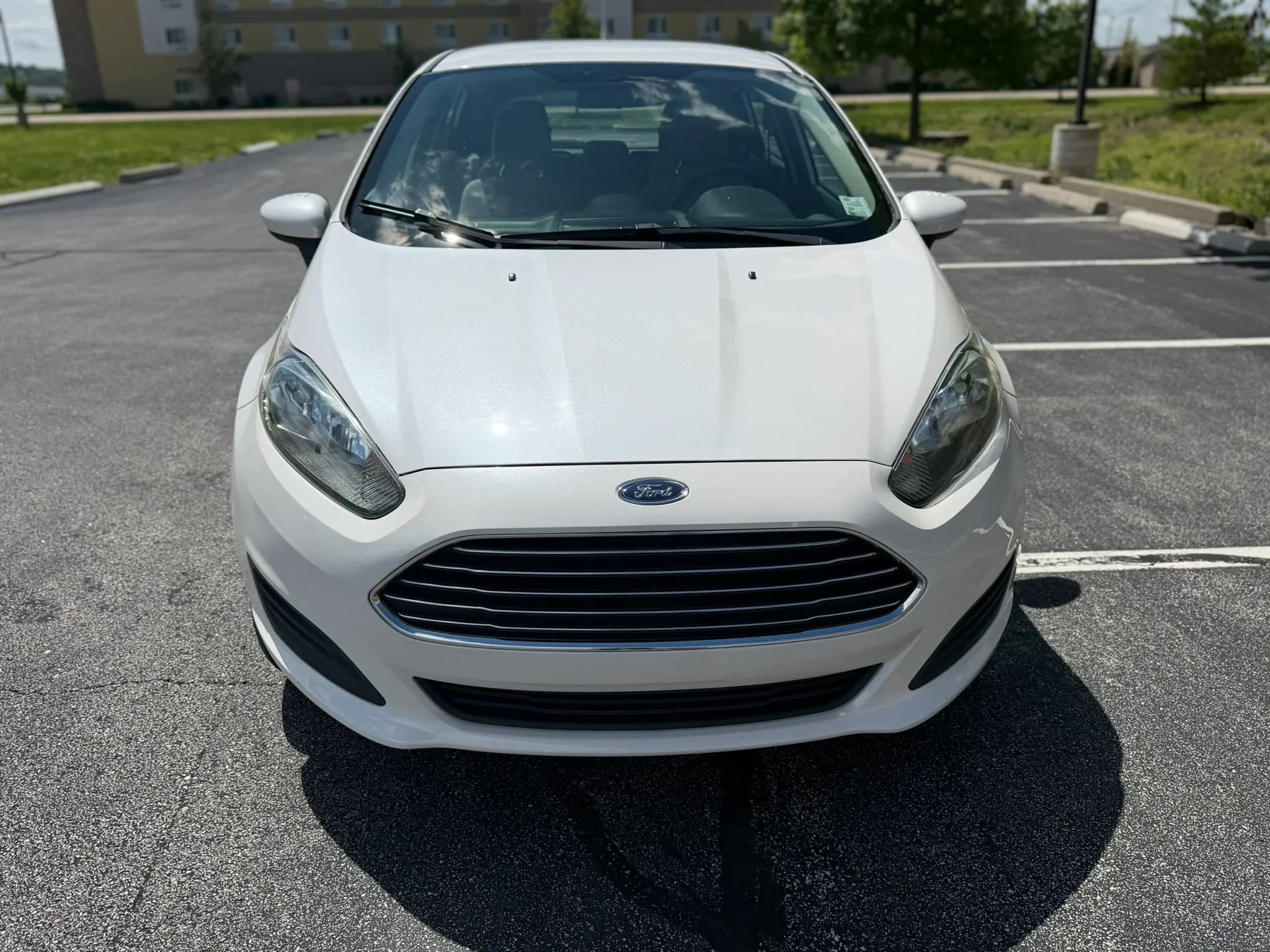 Used 2018 Ford Fiesta SE FWD image 5