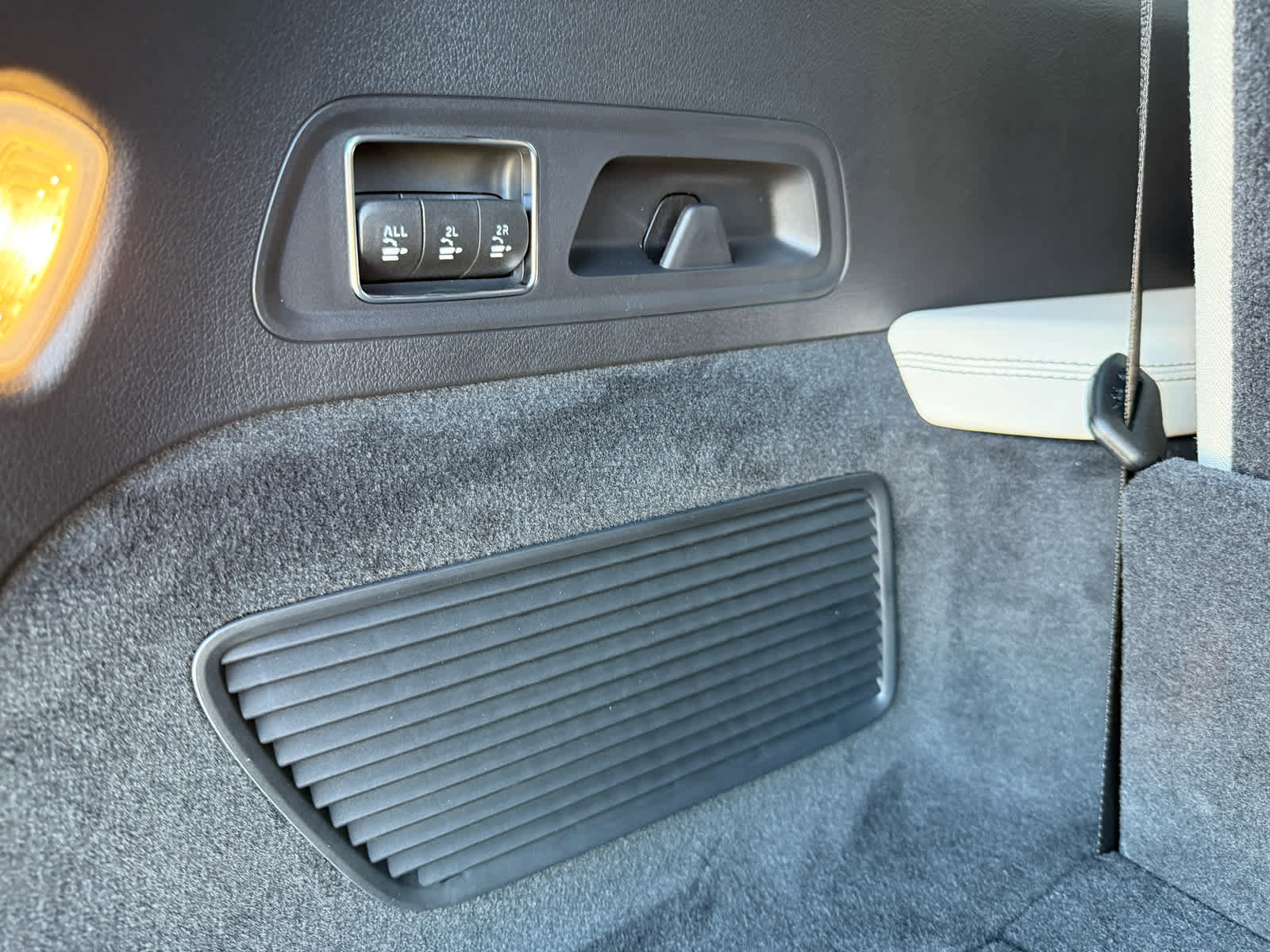 New 2026 Mercedes-Benz GLS 63 AMG 4MATIC image 36