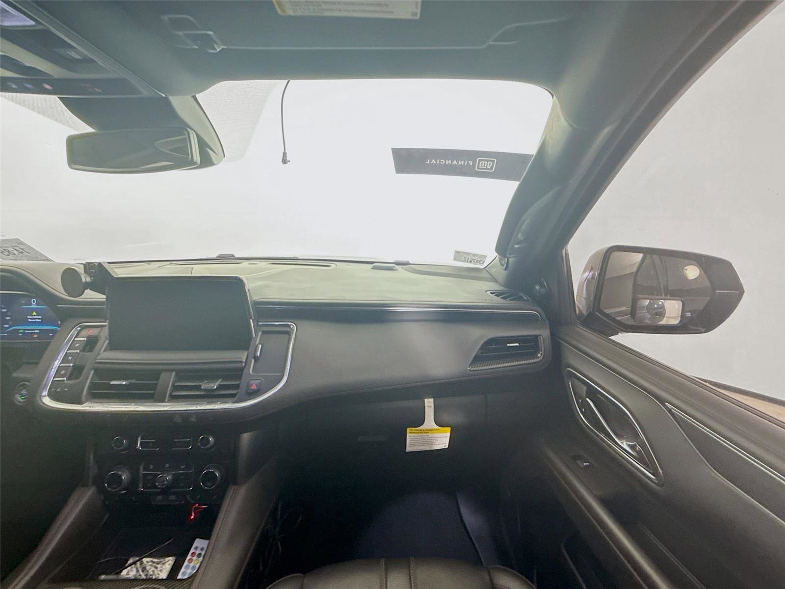 Used 2024 Chevrolet Suburban RST w/ Luxury Package RWD image 12