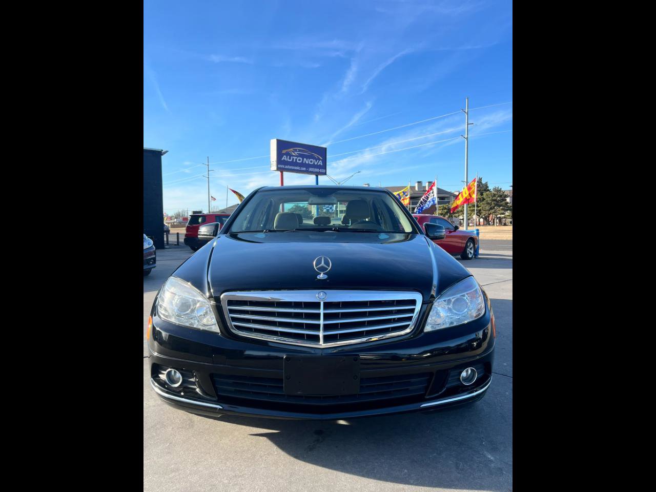 Used 2010 Mercedes-Benz C 300 Sedan image 3