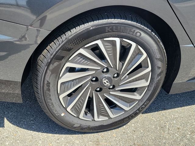 New 2026 Hyundai Sonata SEL FWD image 31
